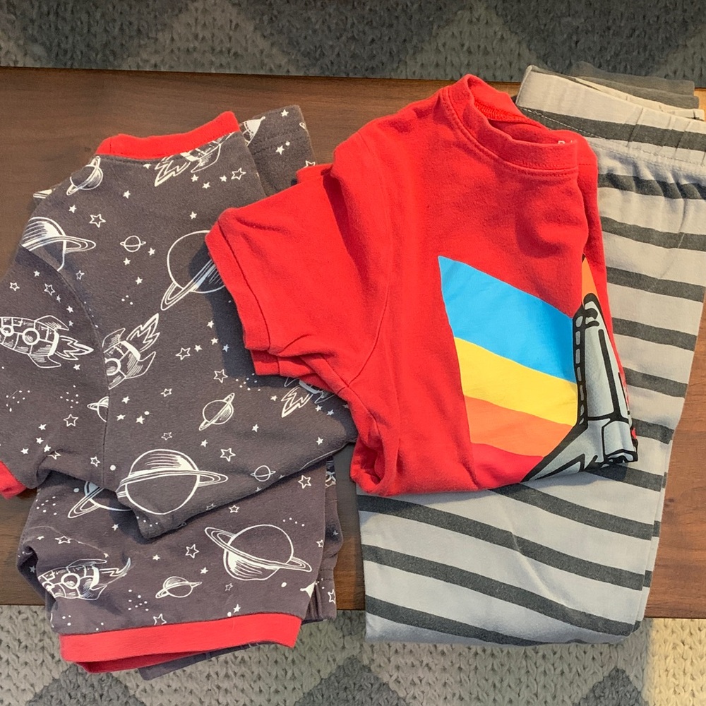 Kids Space Rocket Pajama Set - Red & Gray